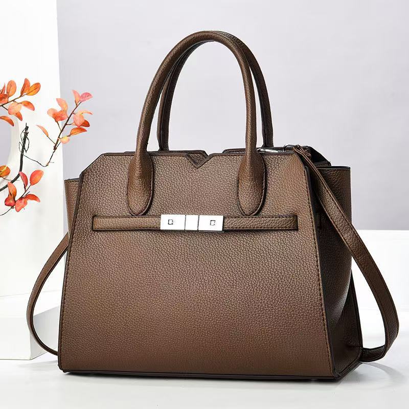 Fashionable Women's Bags, Large-Capacity Shoulder Crossbody.